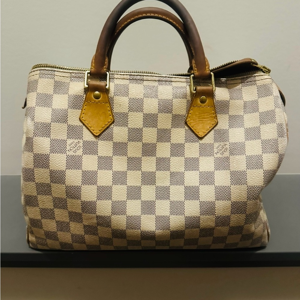 Authentic Louis Vuitton speedy 30